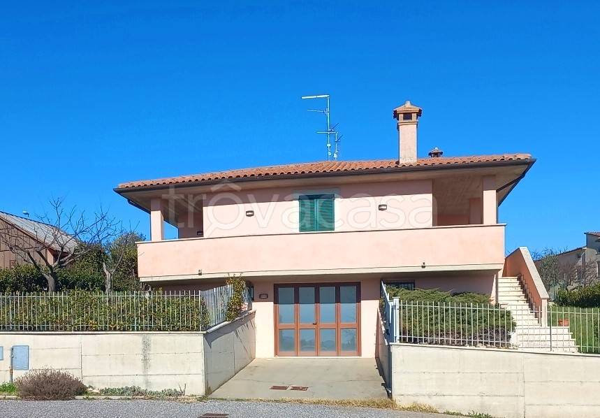 Villa a Schiera in vendita a Gualdo Cattaneo via Castello