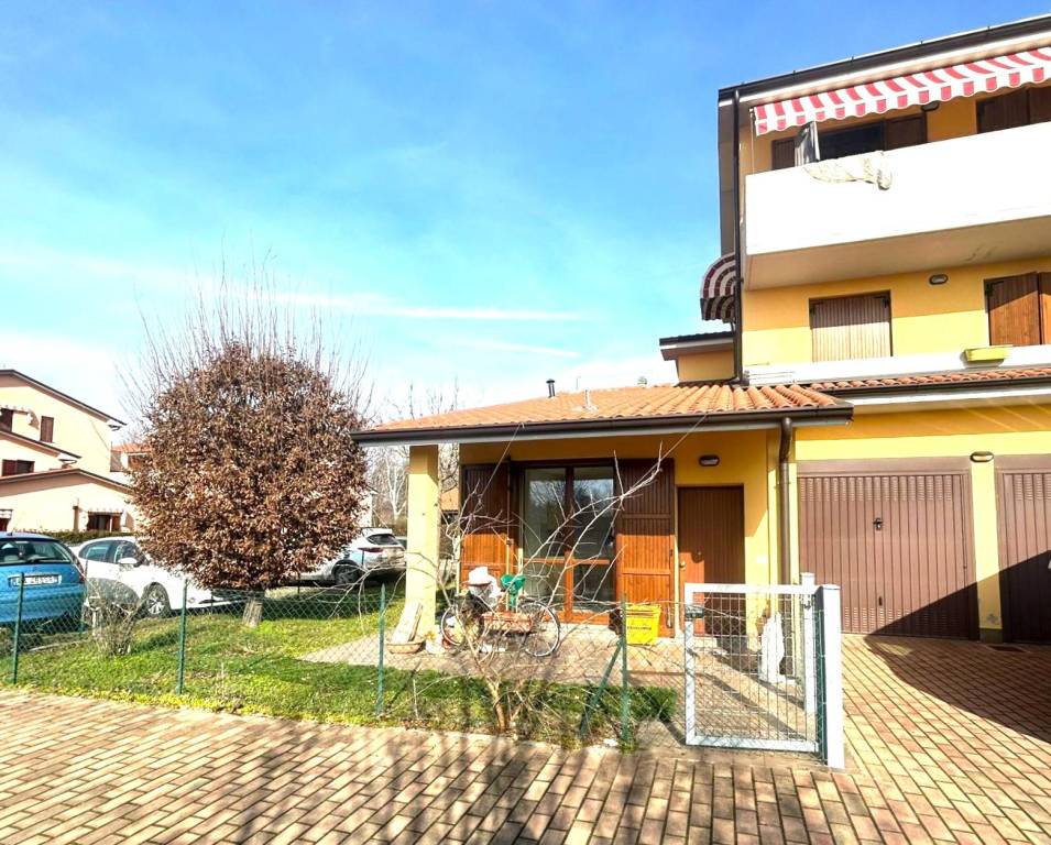 Appartamento in vendita a Cremona via Giuseppe Modesti, 2