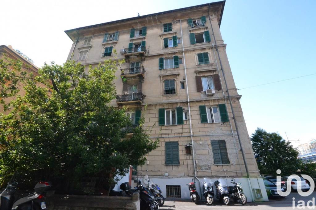 Ufficio in affitto a Genova via Giovanni Tomaso Invrea, 9