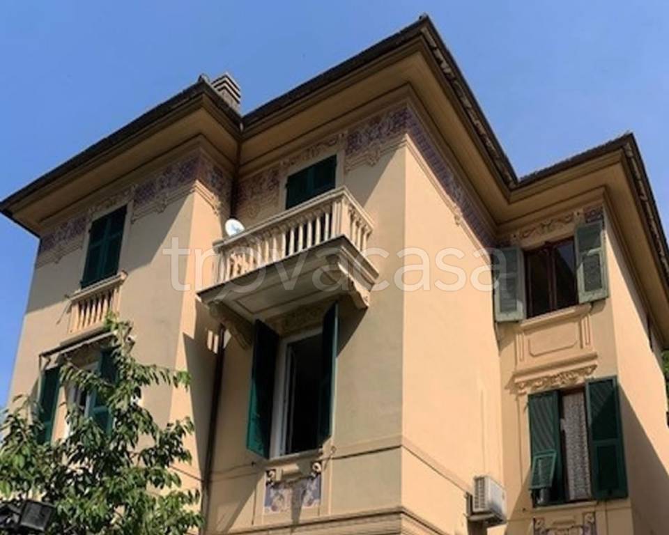 Appartamento in vendita a Rapallo via Maggio Verroggio