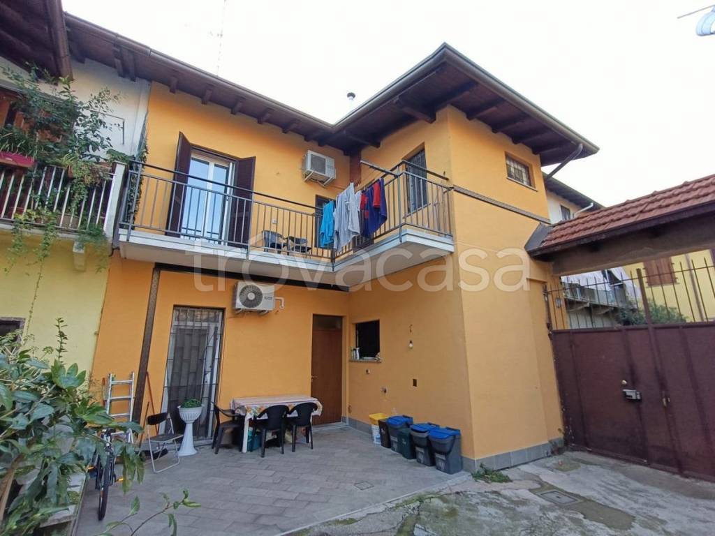 Appartamento in vendita a San Giorgio su Legnano via c. Cavour, 62