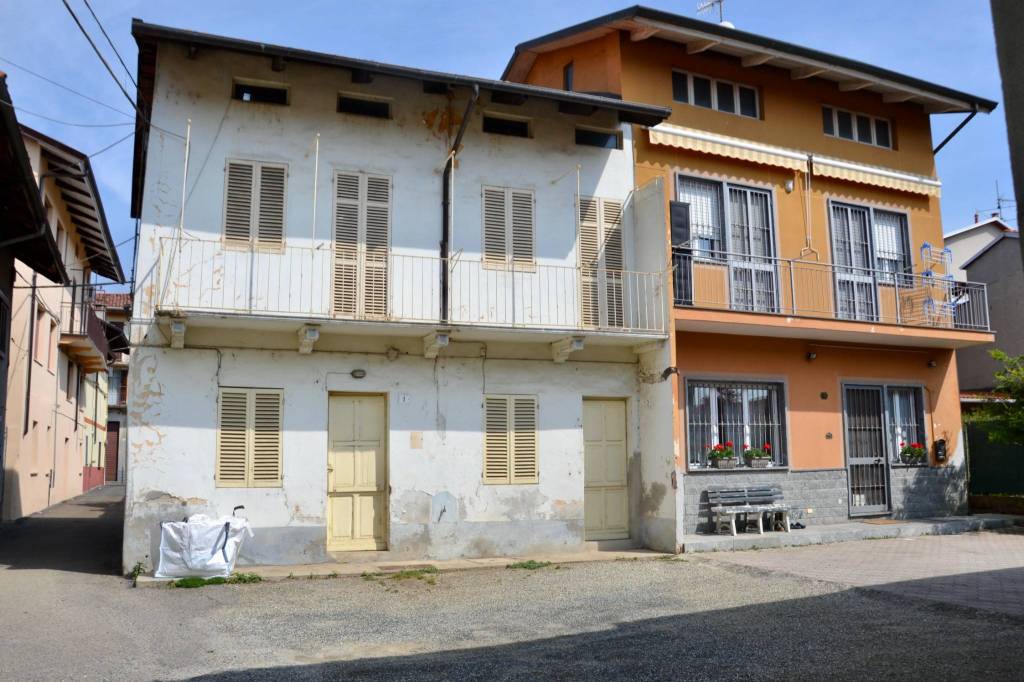 Casa Indipendente in vendita a Gaglianico via Giuseppe Mazzini, 1