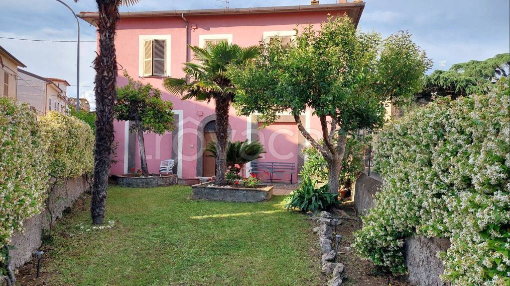 Villa in in vendita da privato a Tuscania via Antonio Gramsci, 2