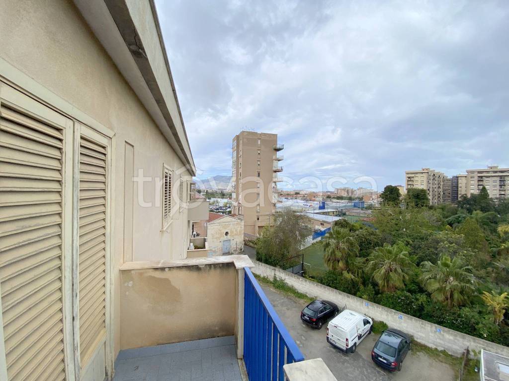 Appartamento in vendita a Palermo via Crocifisso a Pietratagliata