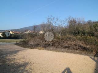 Terreno residenziale in vendita ad arquà petrarca via gardin