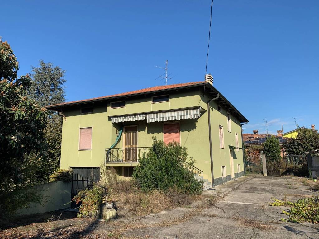 Villa in vendita a Cologno al Serio via Monte Bianco