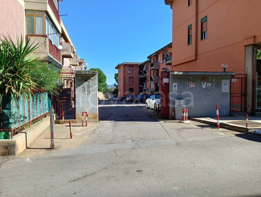 Appartamento in vendita a Palermo via Santa Maria di Gesù, 34