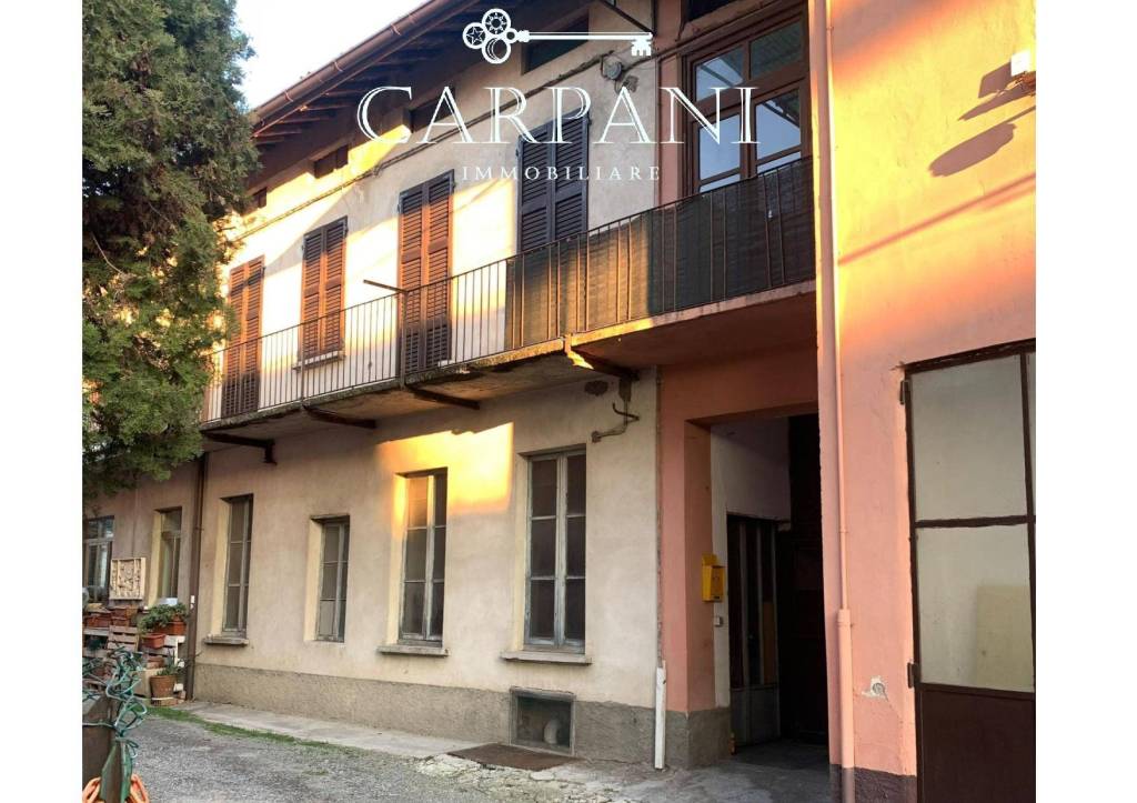 Casa Indipendente in vendita a Cantù via Generale Antonio Cantore