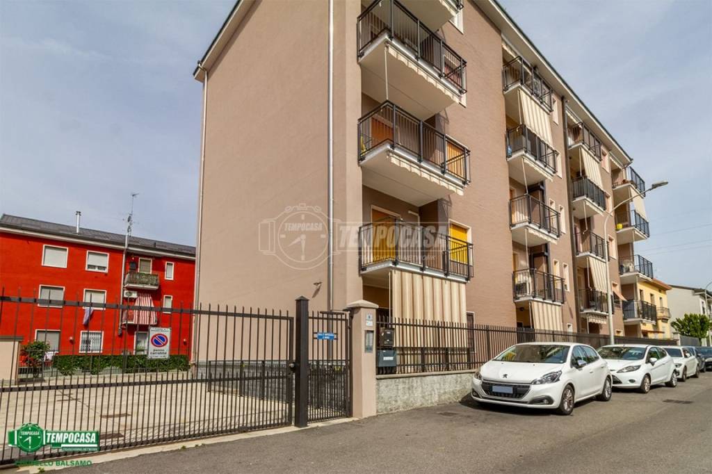 Appartamento in vendita a Cinisello Balsamo via donatello 3