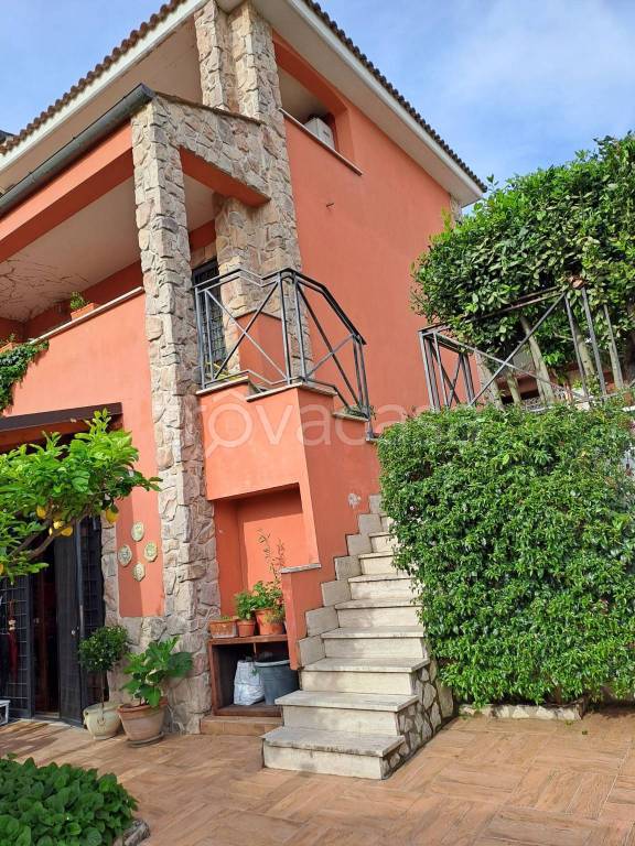 Villa a Schiera in in vendita da privato a Fiumicino via Siliqua, 46