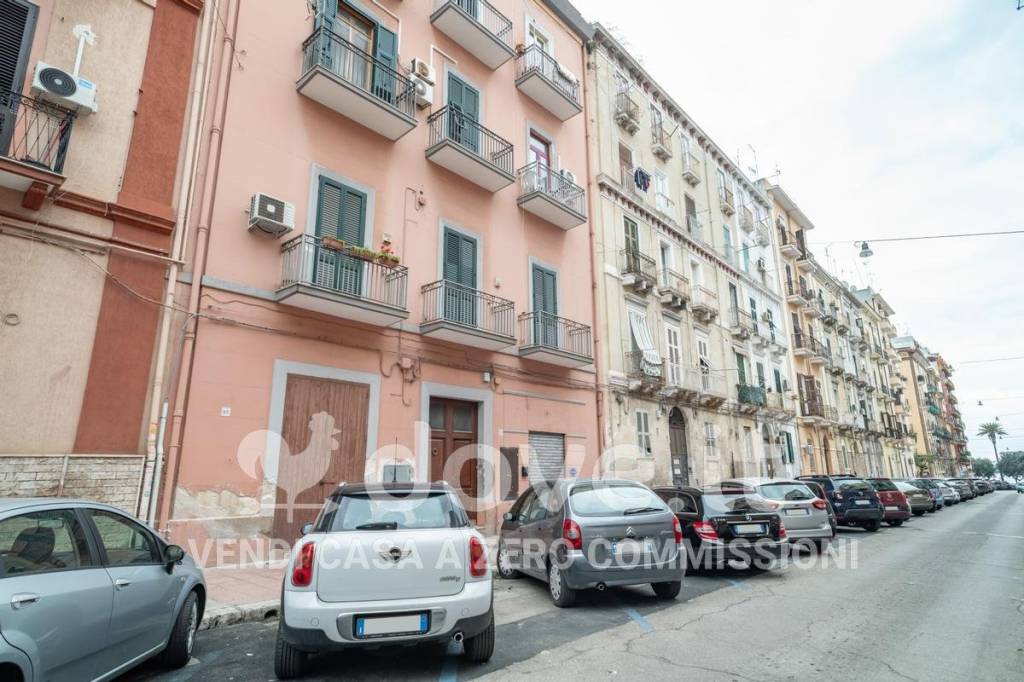 Appartamento in vendita a Taranto via Vincenzo Pupino, 93
