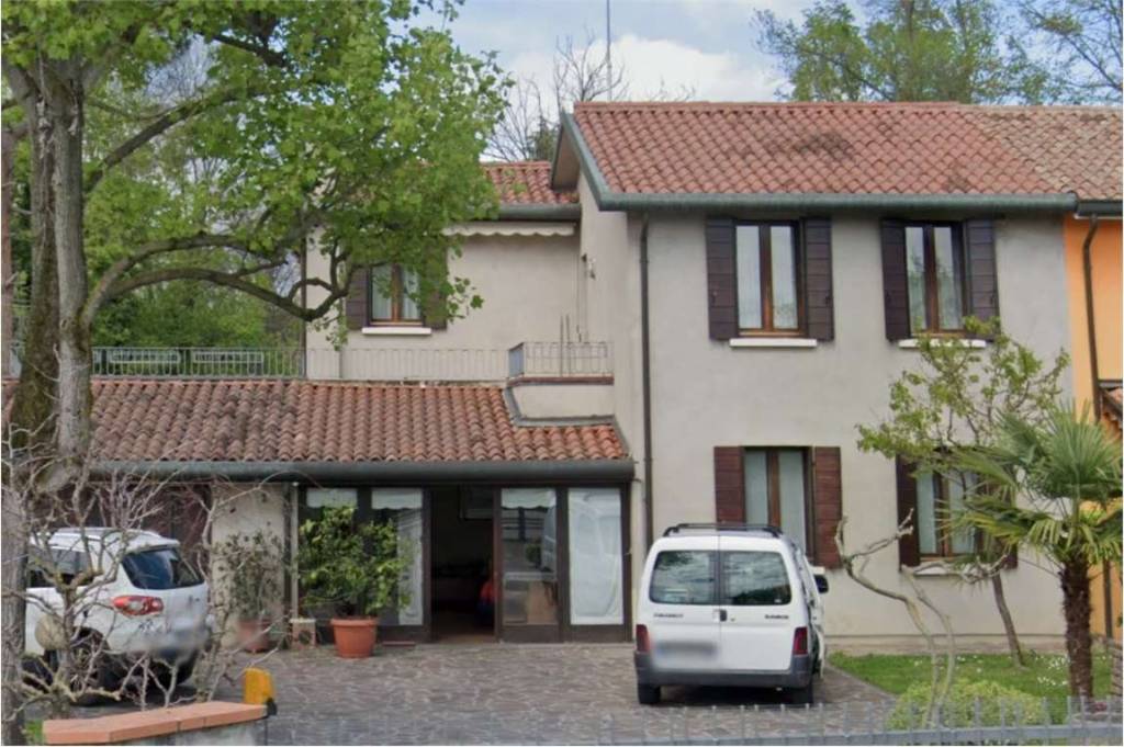Villa in vendita a Padova via Pelosa, 58/a