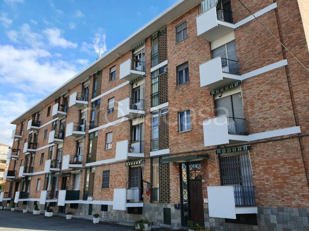 Appartamento in vendita a Collegno via Villa Cristina, 25