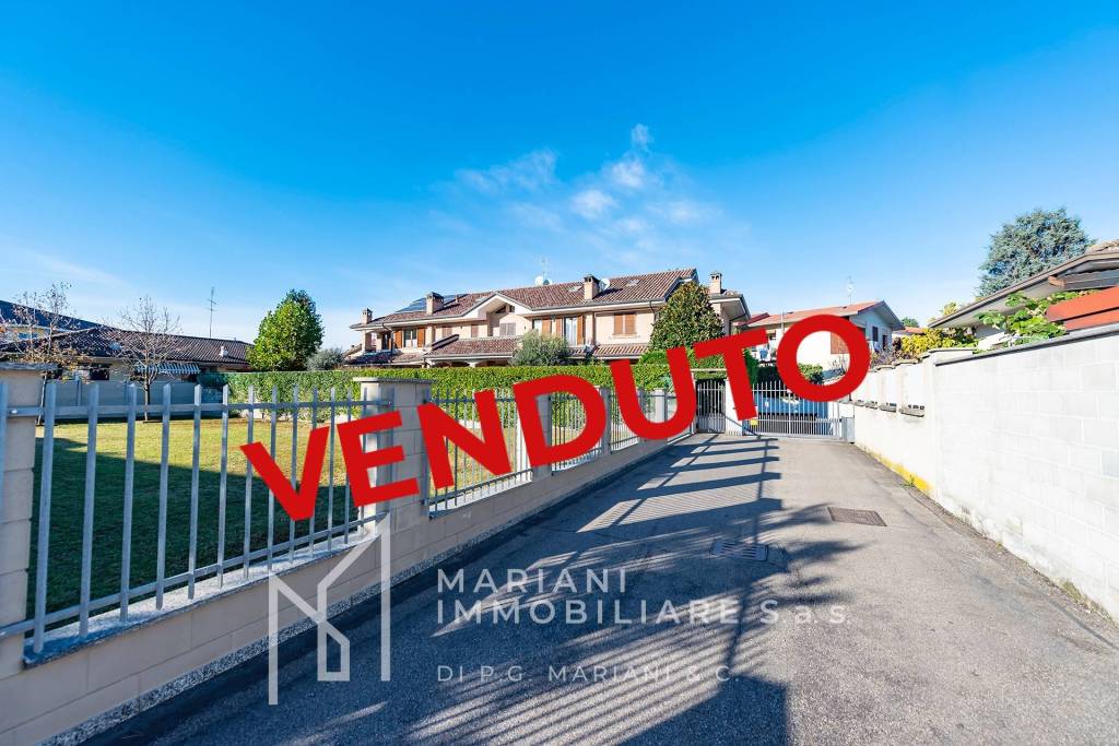 Villa Bifamiliare in vendita a Lainate via Monte Grappa, 91/e