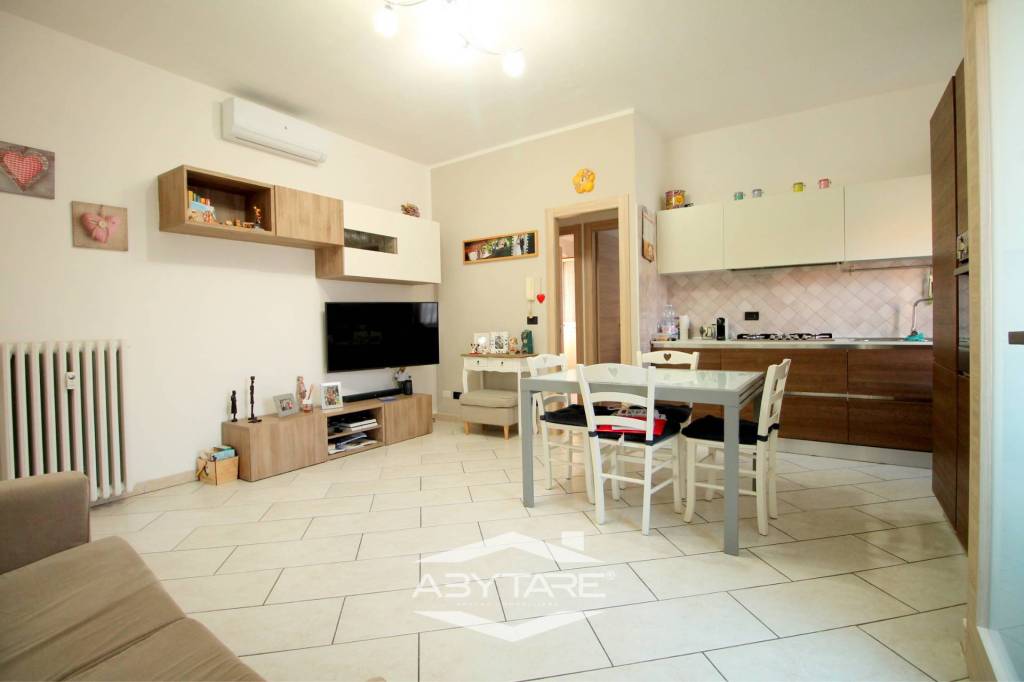 Appartamento in vendita a Carignano via San Remigio, 34