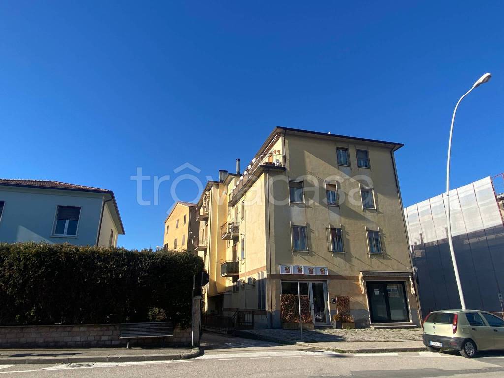 Appartamento in vendita a Spoleto via Ugo Frascherelli