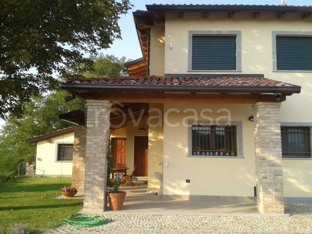 Casa Indipendente in vendita a Sarezzano via Castello, 16