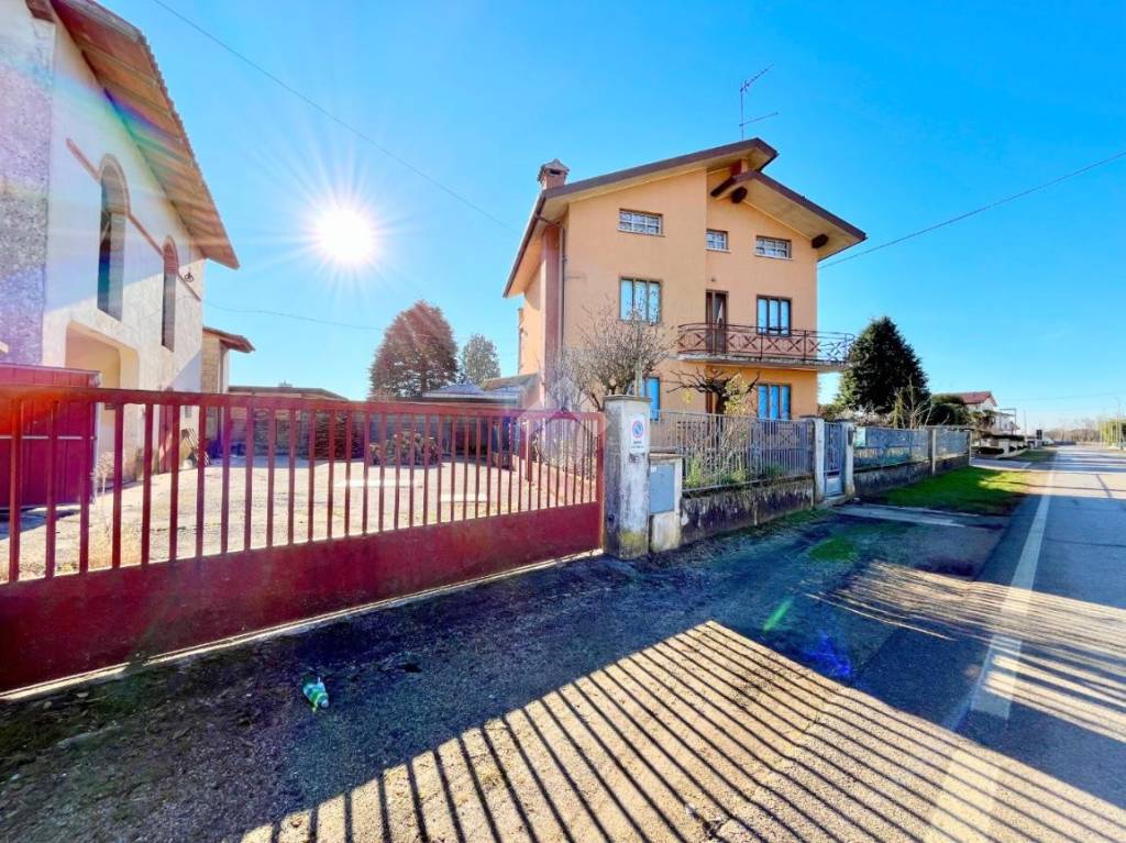 Casa Indipendente in vendita a Lestizza via V. Veneto, 59