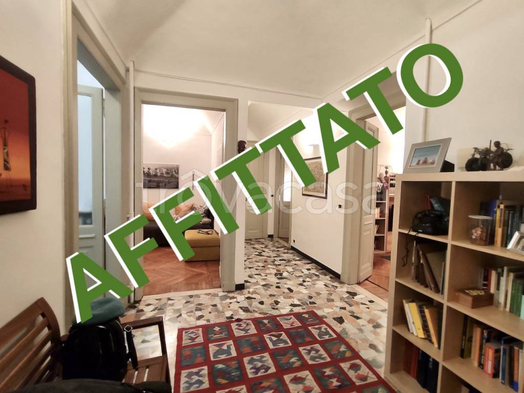 Appartamento in affitto a Torino via Santa Giulia, 7