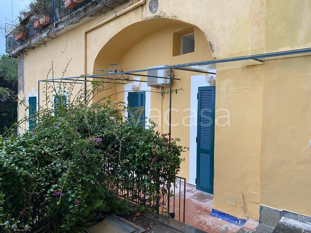 Appartamento in vendita a Pozzuoli via Carlo Maria Rosini, 6