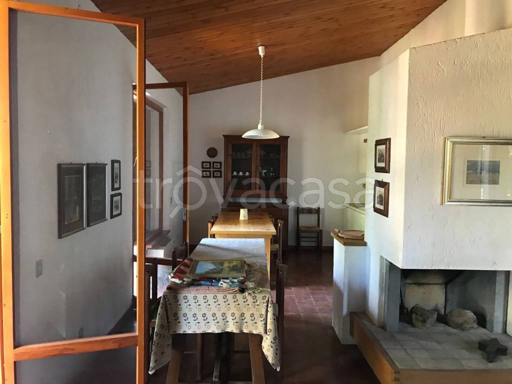 Villa in vendita a Mombaroccio via Passo, 28