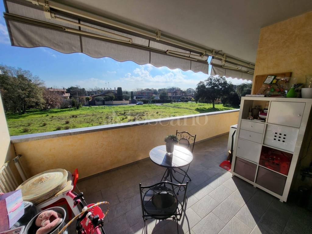 Appartamento in vendita a Roma via Brentonico