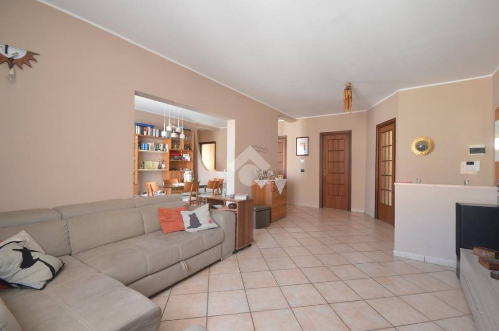 Appartamento in vendita a Messina s.da Comunale Santa Lucia, 77