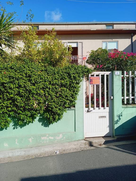 Villa in in vendita da privato a Escalaplano via Giuseppe Verdi, 11