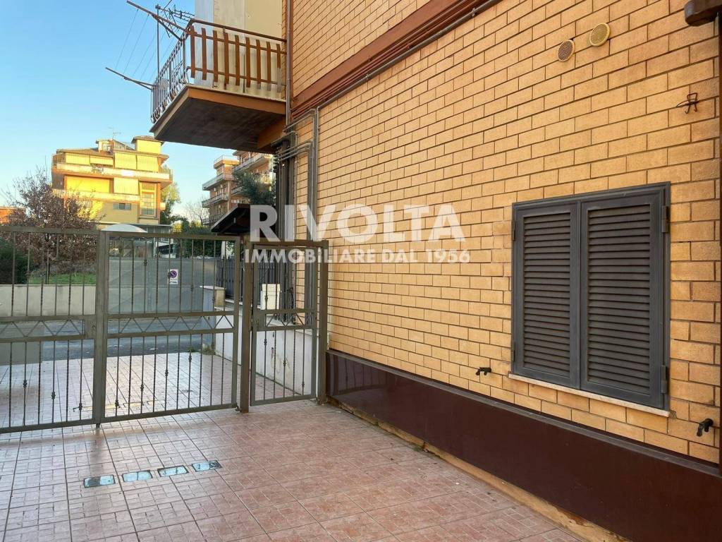 Appartamento in vendita a Roma via Montemaggiore Belsito