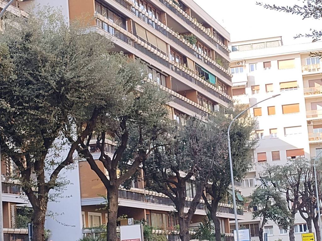 Appartamento in vendita a Roma via Donna Olimpia, 134