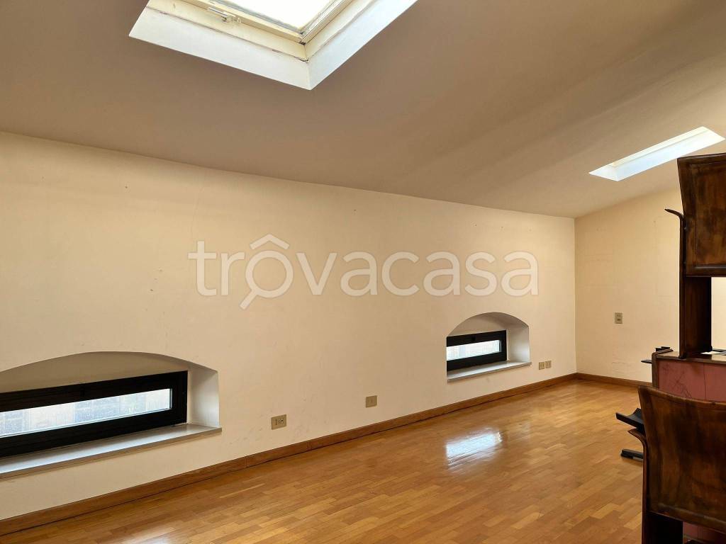 Appartamento in affitto a Montecatini-Terme corso Giacomo Matteotti