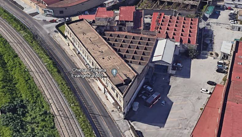 Capannone Industriale in affitto a Napoli via Nicola Miraglia