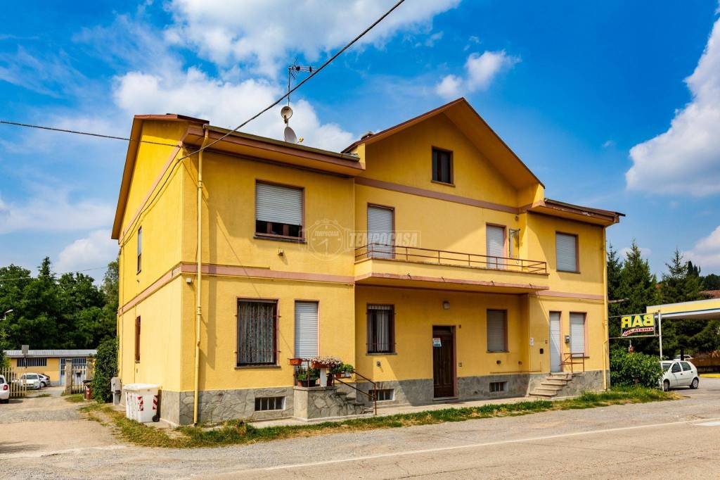 Appartamento in vendita a Reano via Roma