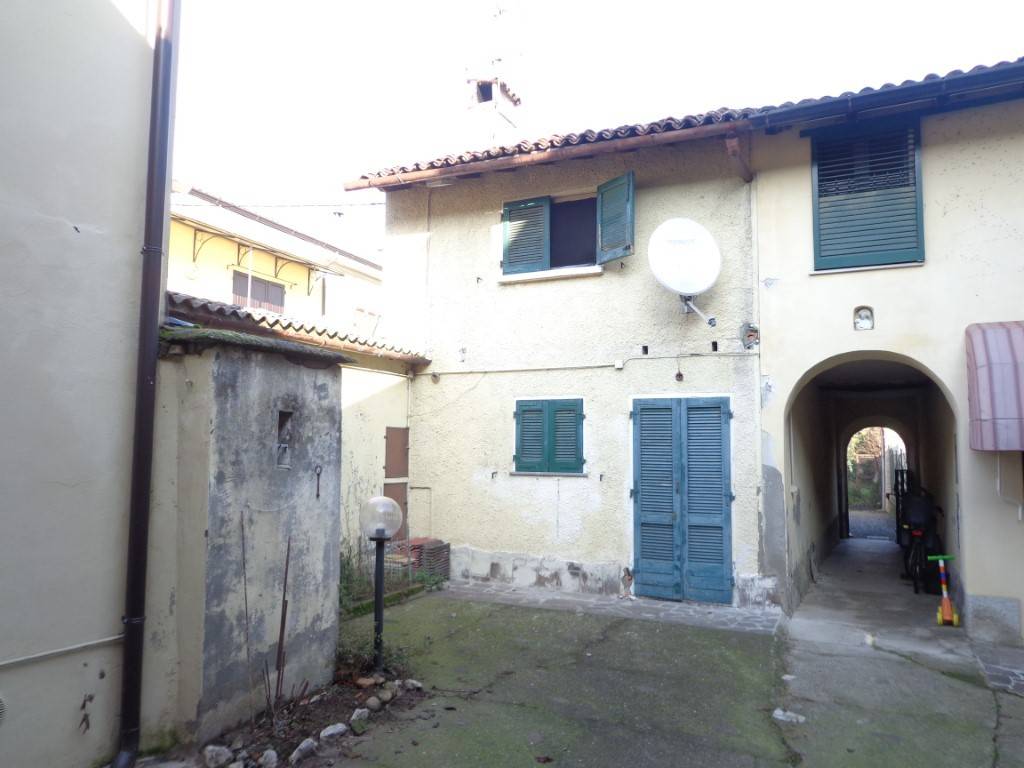 Casa Indipendente in vendita a Soresina via Giovanni Pascoli, 12