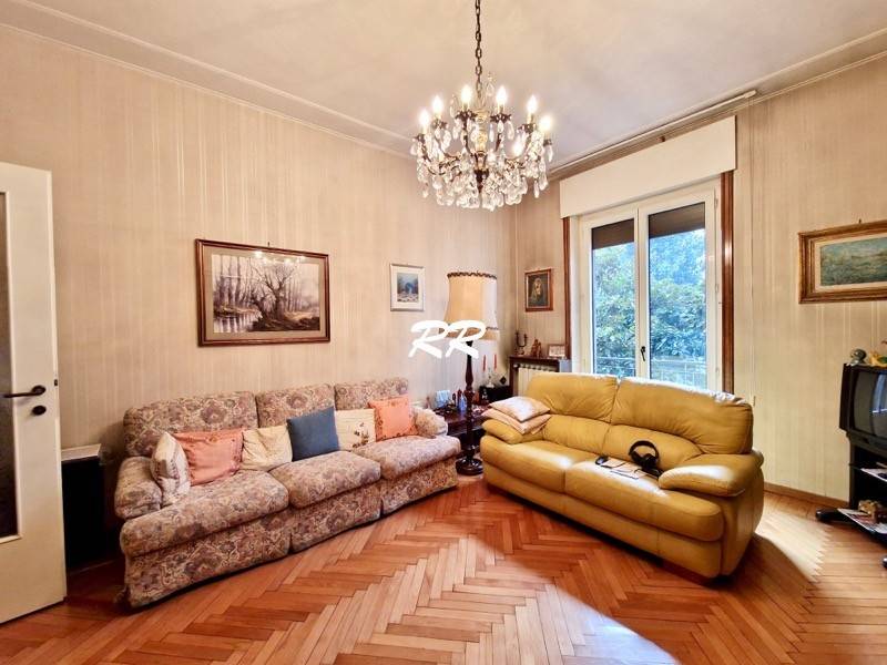 Appartamento in vendita a Milano via Bullona, 22