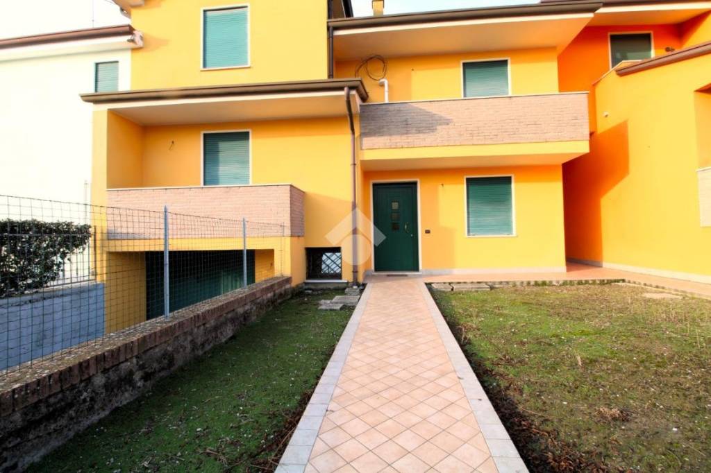 Villa a Schiera in vendita a Monselice via cantarella, 6