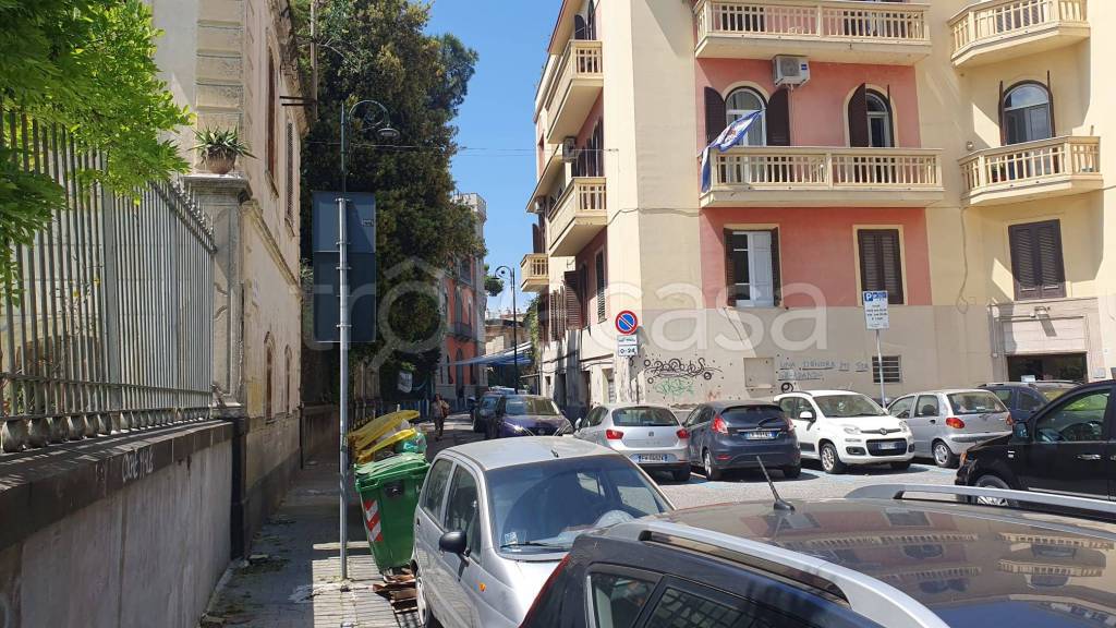 Appartamento in vendita a Napoli via Luigia Sanfelice
