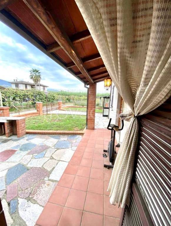 Villa Bifamiliare in vendita a Castelnuovo Magra