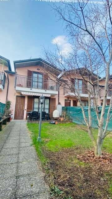 Villa a Schiera in vendita a Lurago Marinone