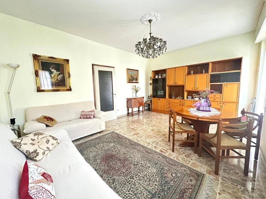 Appartamento in vendita a Legnano via torino, 67