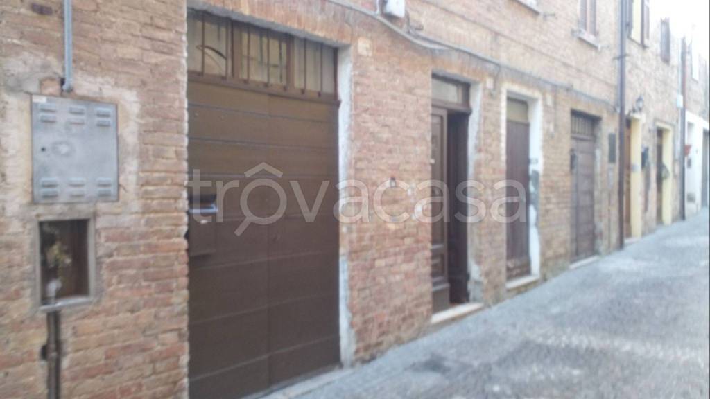 Casa Indipendente in in vendita da privato a Cerreto d'Esi via Roma, 52