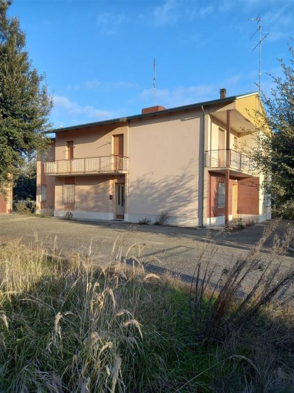 Villa in vendita a Cotignola