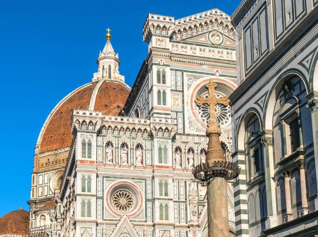 Negozio in vendita a Firenze piazza del Duomo