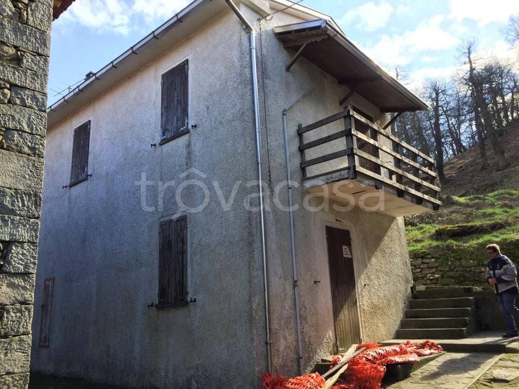 Rustico in in vendita da privato a Borgo Val di Taro case Vighen