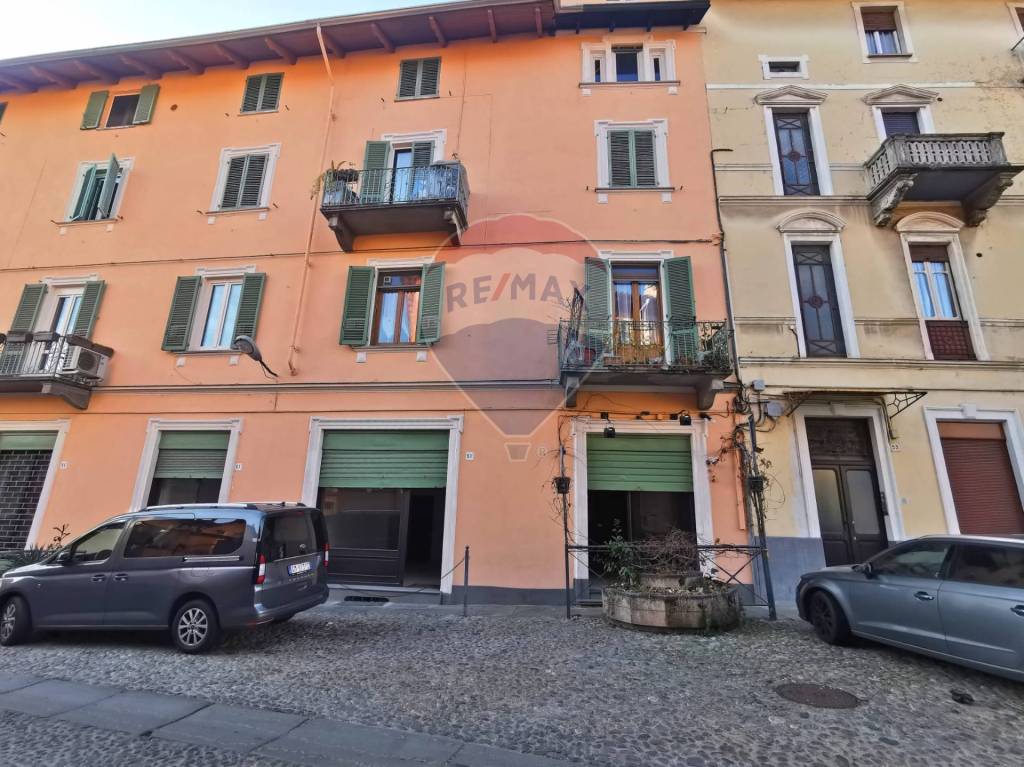 Pub in vendita a Biella via Quintino Sella, 51