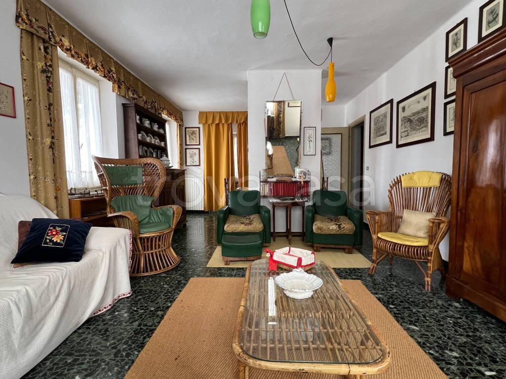 Appartamento in vendita a Vinadio via Neghino, 2