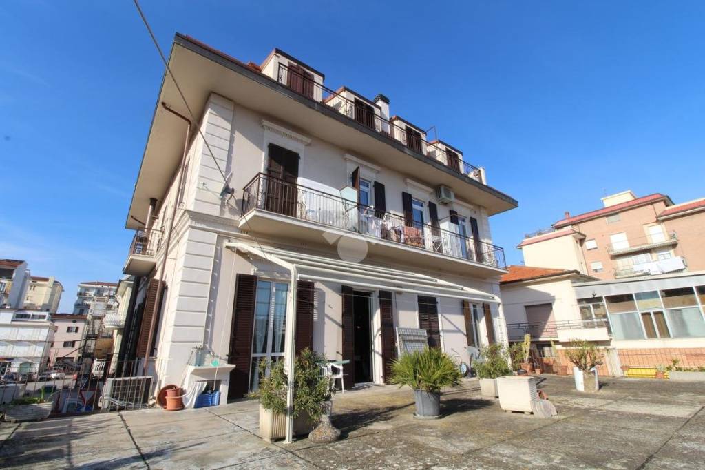 Appartamento in vendita a San Benedetto del Tronto via Calatafimi, 70