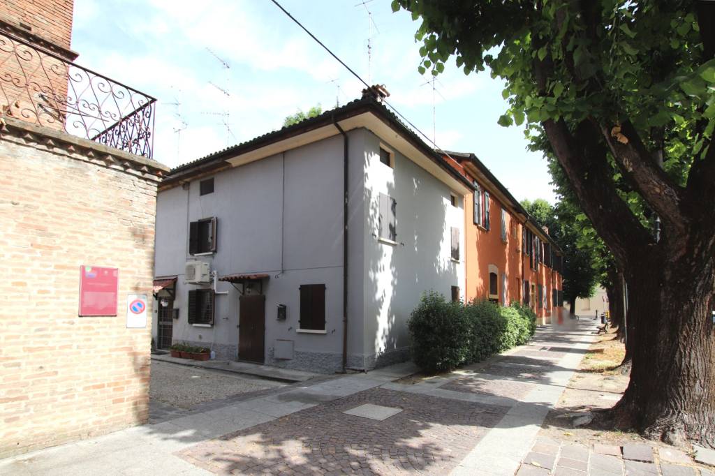 Casa Indipendente in vendita a San Giorgio di Piano via Giosuè Carducci