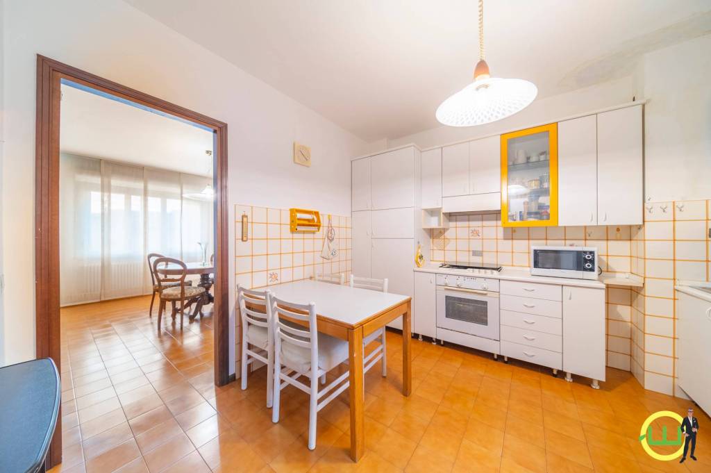 Appartamento in vendita a Gemona del Friuli via Luigi Burgi