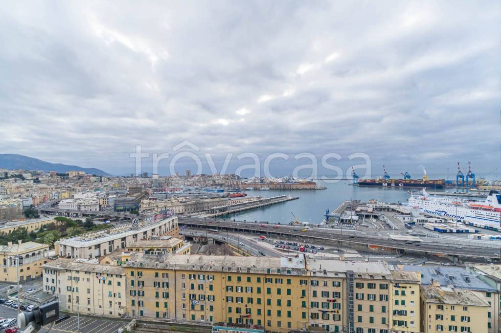 Appartamento in vendita a Genova via Don Vincenzo Minetti, 8